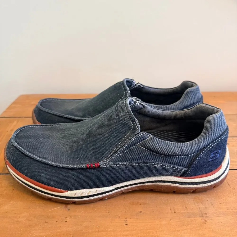 Skechers Relaxed Fit Men's 9.5 Extra Wide Slip On Loafers Canvas Canvas Shoes